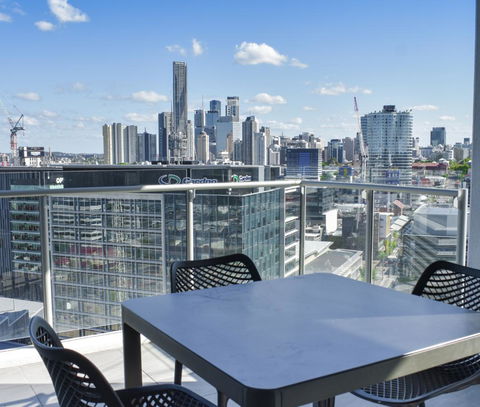 Belise Apartments - Flights 18