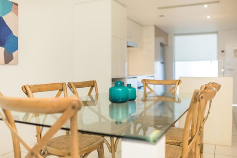 Echelon Apartments Yeppoon - Flights 21
