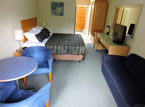 Best Western Airport 85 Motel - Flights 25