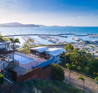 Nautilus On The Hill - Airlie Beach - Flights