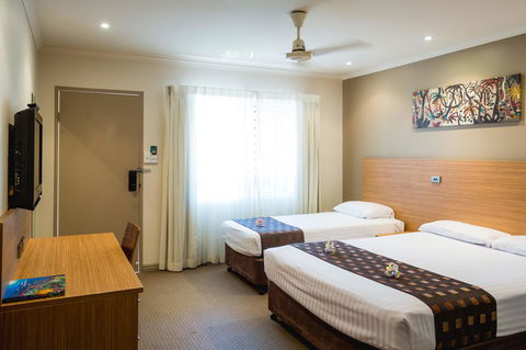 Cairns Colonial Club Resort - Flights 37