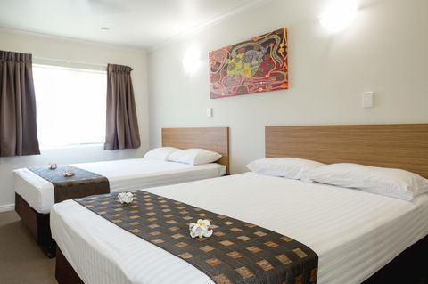 Cairns Colonial Club Resort - Flights 32