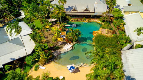 Cairns Colonial Club Resort - Flights 13