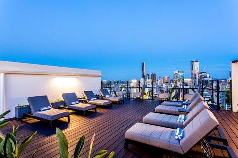 Hotel Grand Chancellor Brisbane - Flights 0