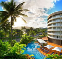 DoubleTree by Hilton Cairns - Flights