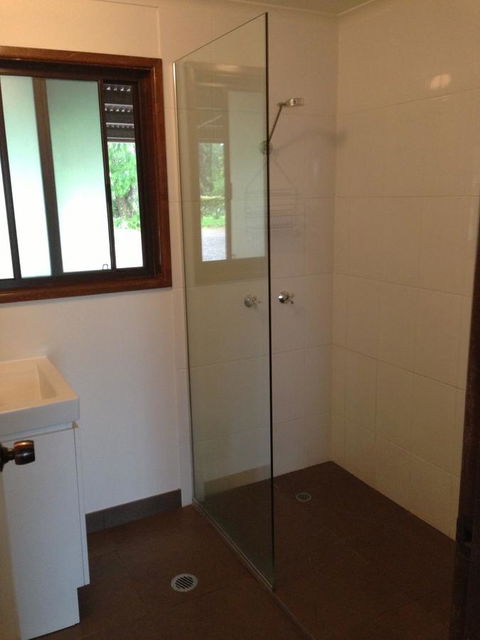 Montville Holiday Apartments - Flights 25