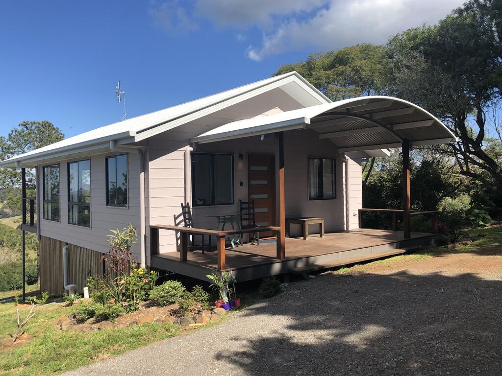 Curramore QLD Flights