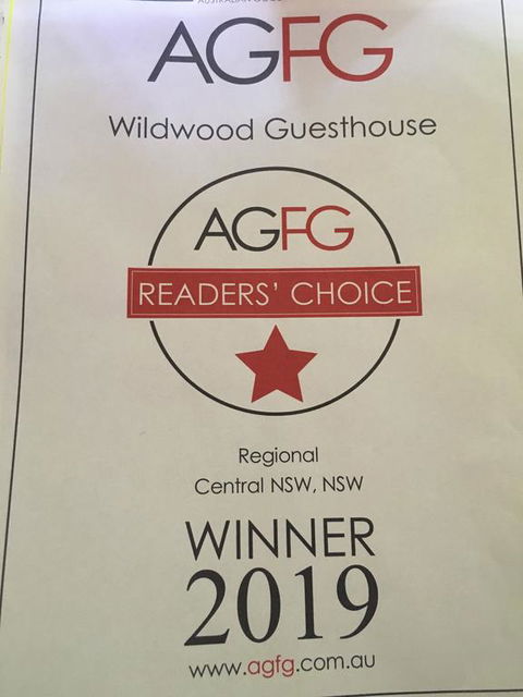 Wildwood Guesthouse - Flights 1