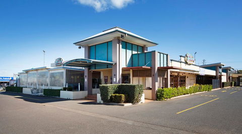 Wilsonton Hotel Toowoomba - Flights 1