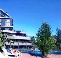 Yarra River Luxury 1BD Apartment - Flights