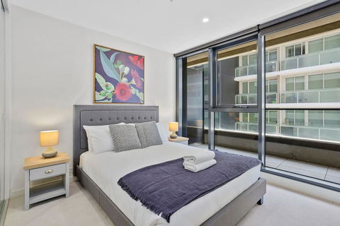 YARRA - YARRA Toorak Rd & Chapel St. Pool, Gym & Parking - Flights 2