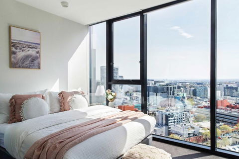 A 2BR Apt Near Melbourne Central Amazing Views - Flights 4