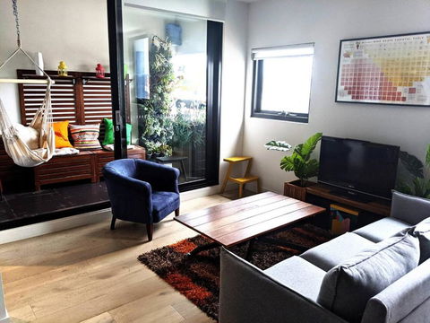 A Boutique Hideaway In The Heart Of Fitzroy - Flights 0
