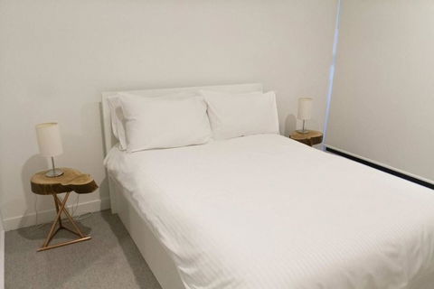 A Boutique Hideaway In The Heart Of Fitzroy - Flights 3
