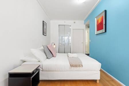 A Comfy Studio For 5 Next To Darling Harbour - Flights 3