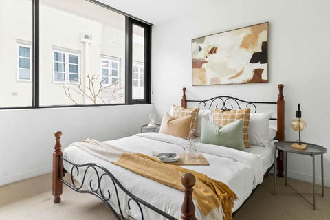 A Cozy 2BR Apt Near Southern Cross FREE Parking - Flights 3
