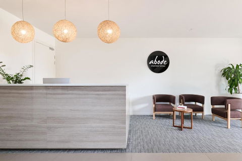 Abode Gungahlin - Flights 1