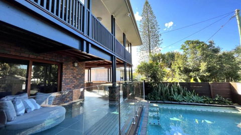 Acacia House - Flights 3