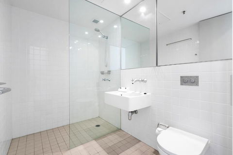 Air On Broadbeach - Hosted By Coastal Letting - Flights 2