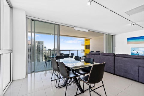 Air On Broadbeach - Hosted By Coastal Letting - Flights 4