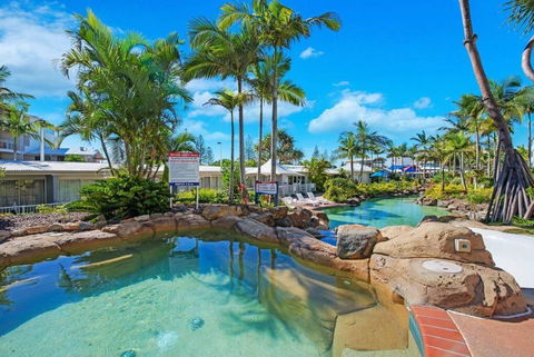Alex Heads Beachfront Resort King Bed Studio Room - Flights 2