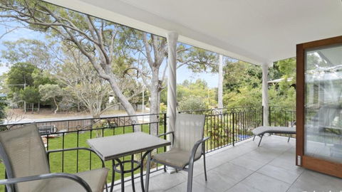 All Of Bribie Islands Highlights At Your Door Step - Flights 0