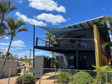 Alta Riva Unit 2 - Kalbarri WA - Flights 1