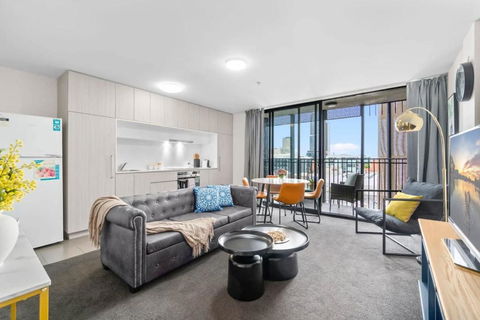 Amazing CBD 2BR Apt - Walkable & Wi-Fi & Charm - Flights 0