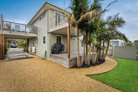 Amongst The Palms Inverloch - Flights 0