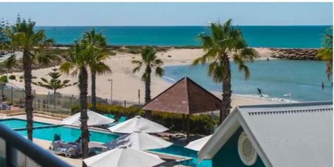 AN OCEAN,BEACHFRONT AND POOL VIEW Apartment 210 - Flights 0