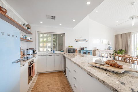 Andari Holiday Apartments - Flights 3