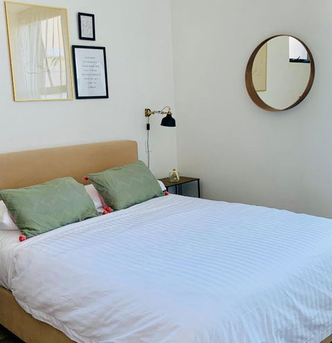 Angels Loft Fremantle - Flights 2