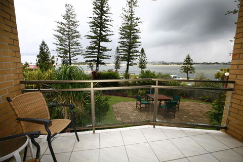 Allamanda U2 Awesome Location - Flights 2