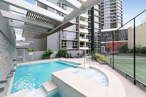 Amazing River View - 3 Bedroom Apartment - Brisbane CBD - Netflix - Fast Wifi - Carpark - Flights 2