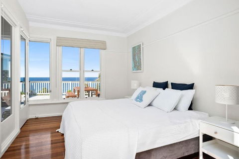 Aqua Whale Beach By TCC - Flights 3