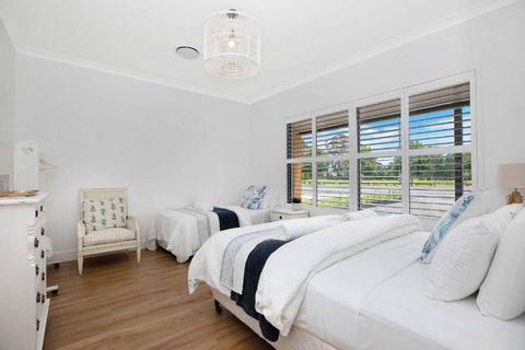 Arborea Country Holiday House Catering For 14 To 16 Guests In The Heart Of Bowral - Flights 1