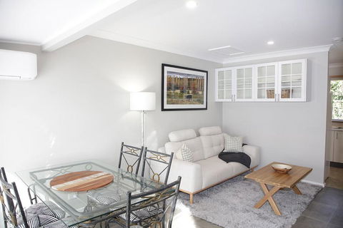 Armidale Cottage - All You Need On Taylor - Flights 0