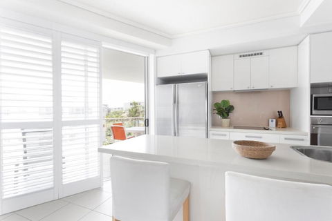 Aspect Caloundra - Flights 1