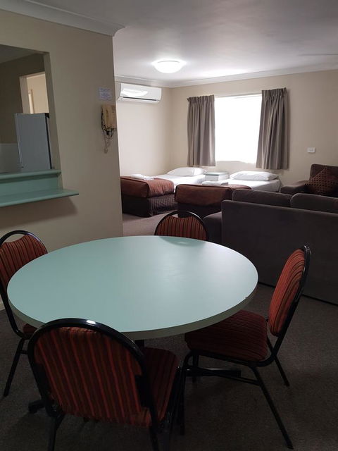Southport Motel & Apartments - Flights 10
