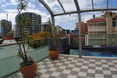 Astor Metropole Hotel - Flights 4