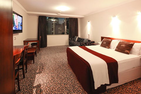 Astor Metropole Hotel - Flights 6