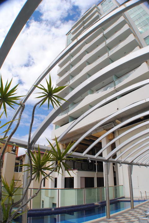 Astor Metropole Hotel - Flights 3