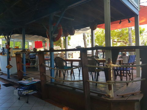 Arcadia Beach Guest House And Car Hire - Flights 39