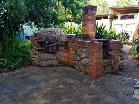 Arcadia Beach Guest House And Car Hire - Flights 44