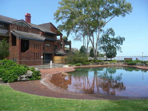 The Gums Anchorage - Flights 19