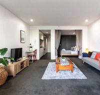 1 Bedroom Apartment in Prahran with Balcony - Flights