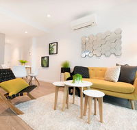 10 Forest Rain 2BD2Bth Lv34 Mel CBD Free Tram - Flights