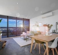 107 Light Filled Cozy Apt in the Heart of St Kilda - Flights