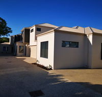 127a Morley Drive apartment - Flights