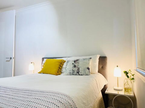D101 Charming Apartment- Free Parking - Flights 2